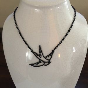 Sparrow necklace